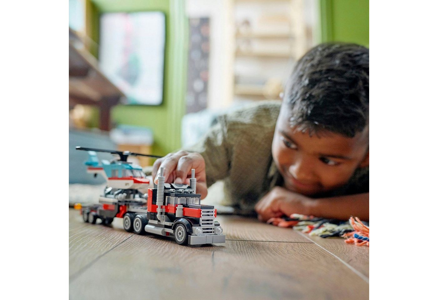 LEGO® Tieflader mit Hubschrauber (31146), LEGO Creator 3in1 Konstruktionsspielsteine, (270 St), Made in Europe – Bild 2 von 5