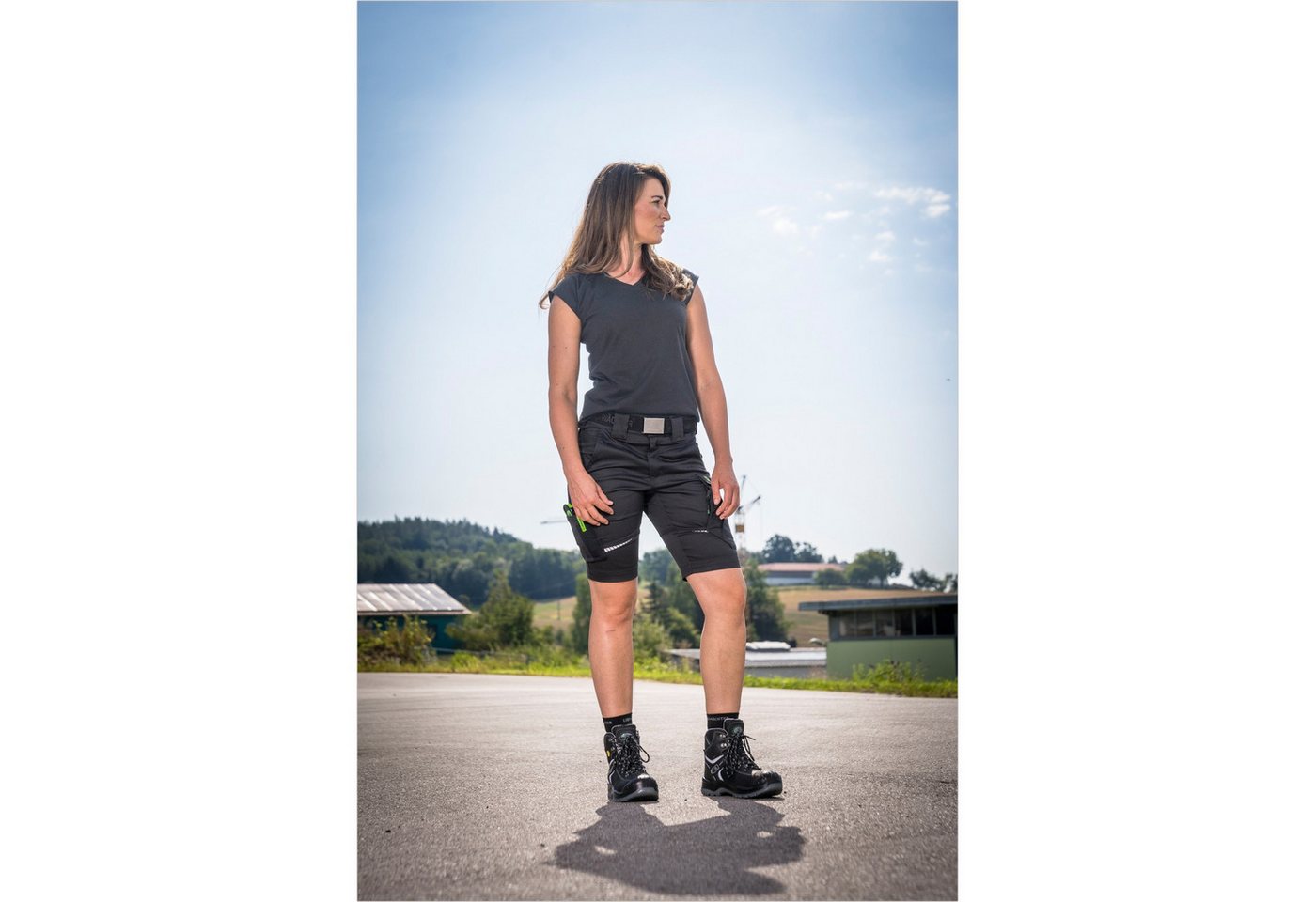 Leibwächter Arbeitsshorts Damen Flex-Line Arbeitsshort mit Reflektoren und femininer Passform (Arbeitskleidung für Handwerk, Garten oder Freizeit, mit Cargotasc – Bild 3 von 4