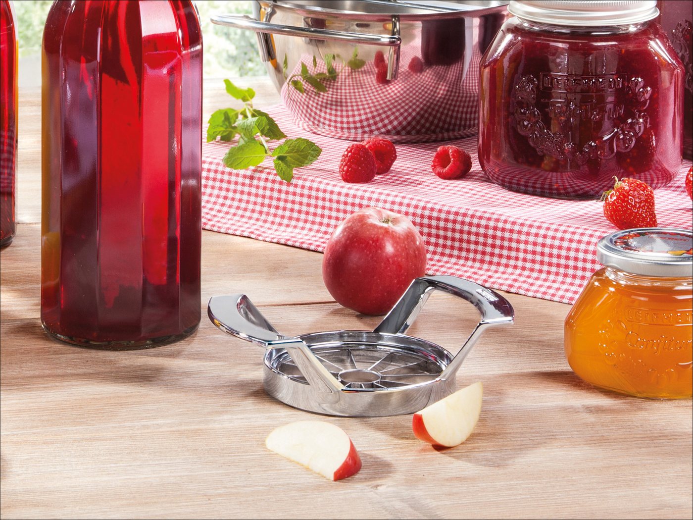 Leifheit Obstschneider Apfelteiler, (1-tlg), Teilt Äpfel und Birnen, entkernt zugleich, leichte Reinigung – Bild 2 von 5