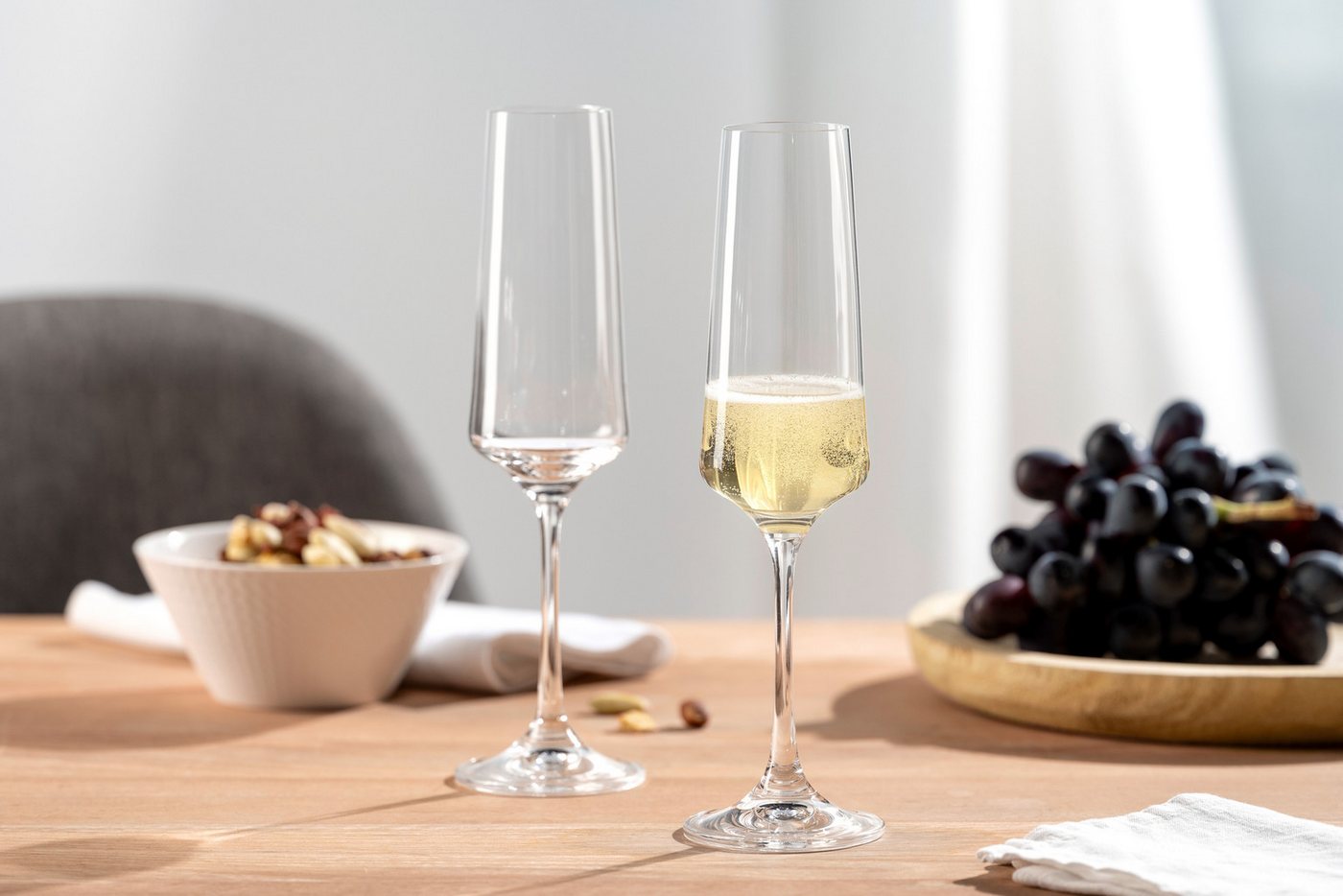 LEONARDO Sektglas Gläser-Set PALADINO, 220 ml, 6er-Set, 6-tlg., Kristallglas, spülmaschinengeeignet – Bild 2 von 5