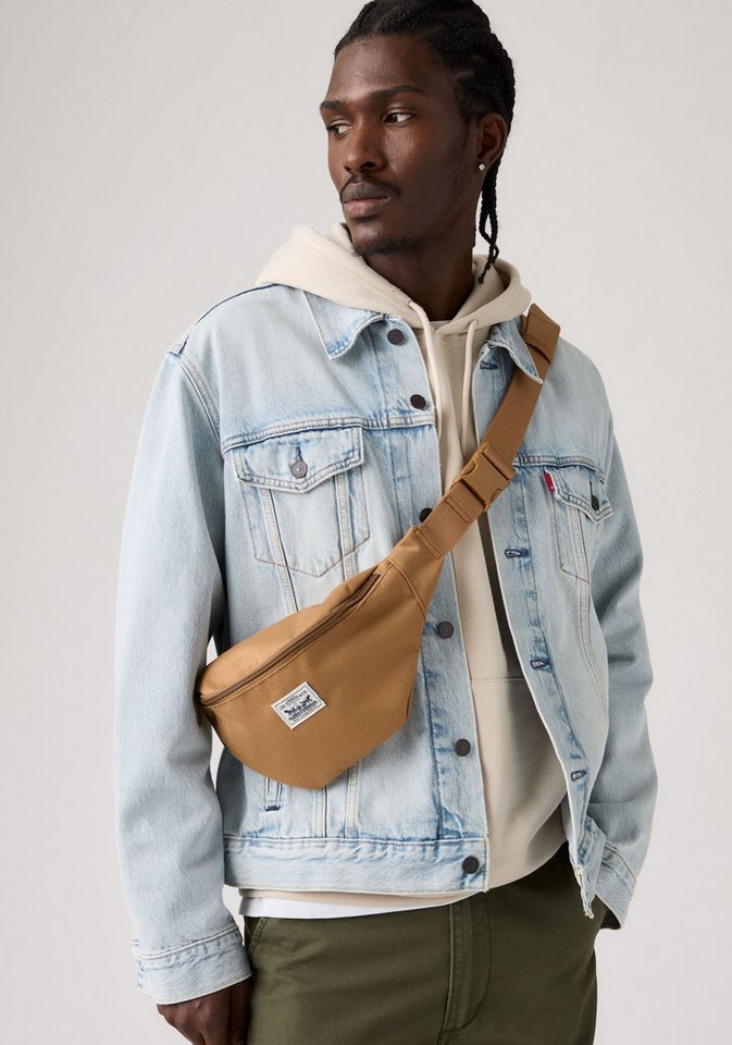 Levi's® Bauchtasche DUBOCE SLING OV, mit Logo Stickerei – Bild 2 von 5