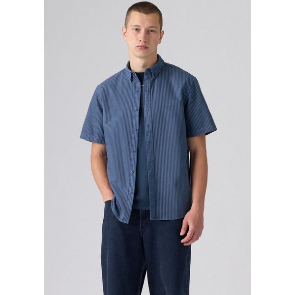 Levi's® Kurzarmhemd SS AUTHENTIC BUTTON DOWN mit kleiner Logostickerei auf der Brust