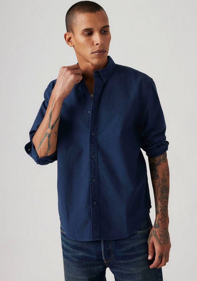 Levi's® Langarmhemd AUTHENTIC BUTTON DOWN mit Ton-in-Ton Logostickerei auf der Brust – Bild 2 von 5