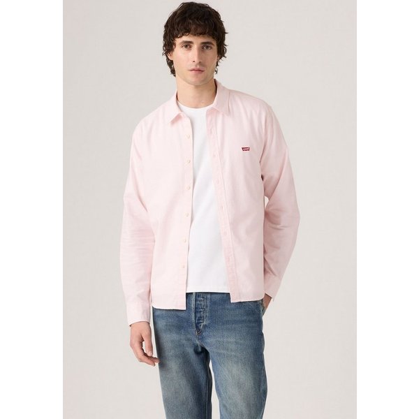 Levi's® Langarmhemd CLS BATTERY HM SHIRT - STANDARD mit abgerundetem Saum