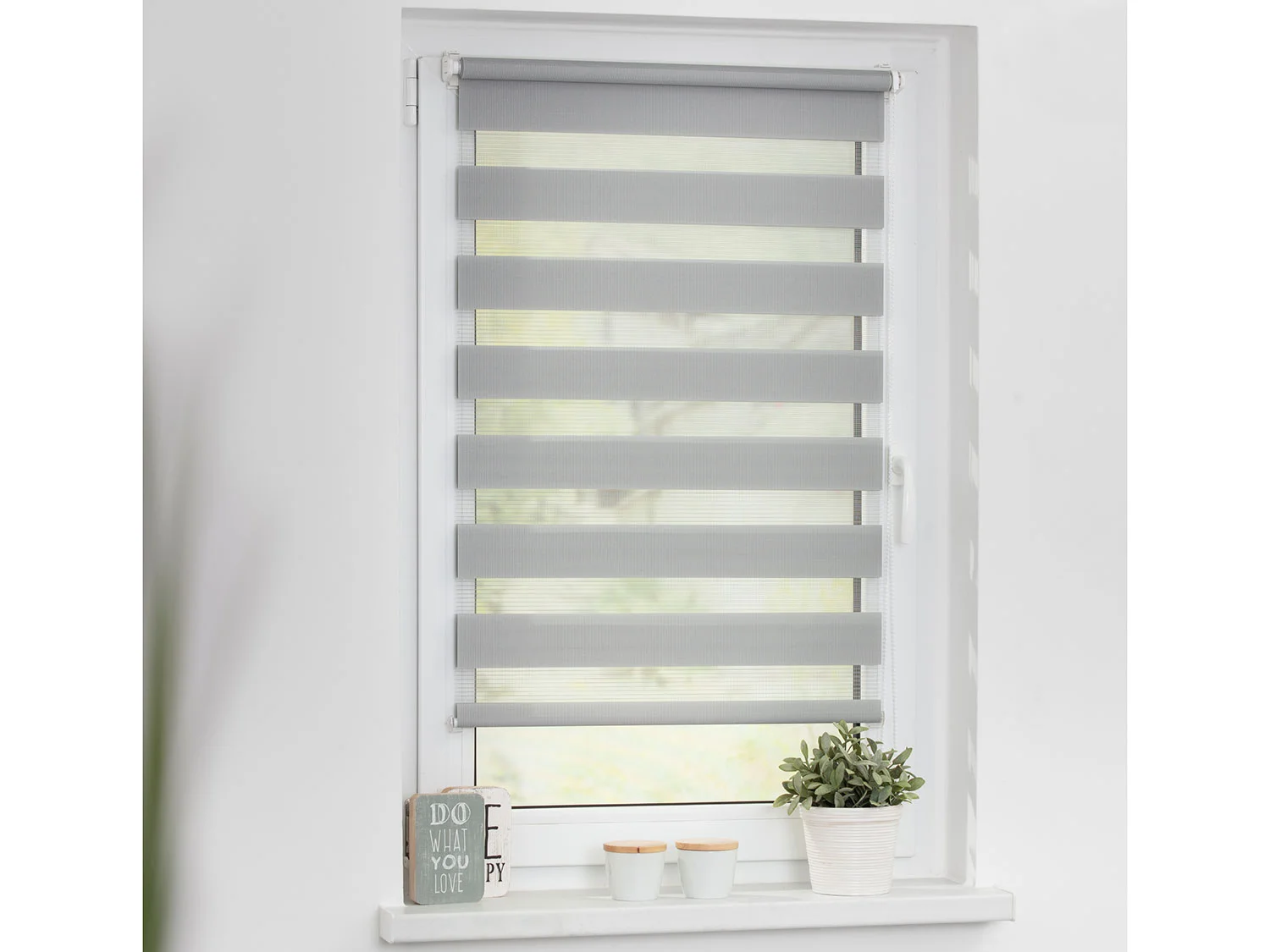 LICHTBLICK Duo-Rollo Klemmfix, ohne Bohren, verspannt, blickdicht (Grau, 120 x 150 cm) – Bild 2 von 4
