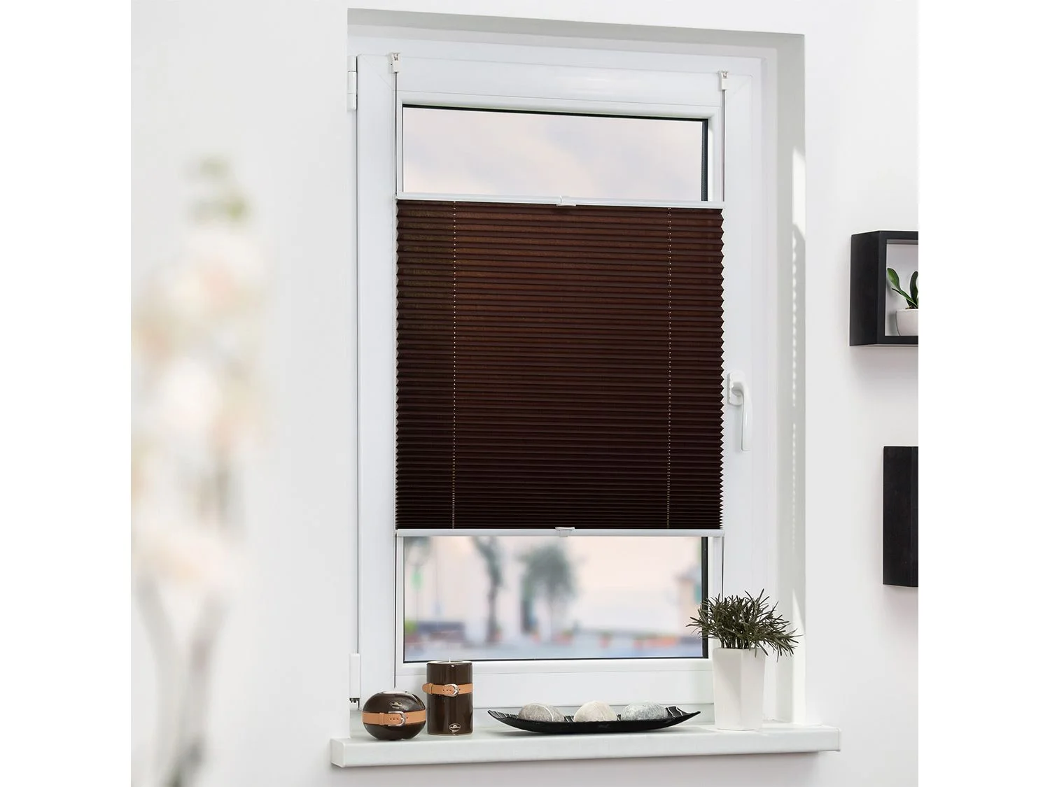 LICHTBLICK Plissee Klemmfix, ohne Bohren, verspannt (Braun, 75x130 cm) – Bild 3 von 4
