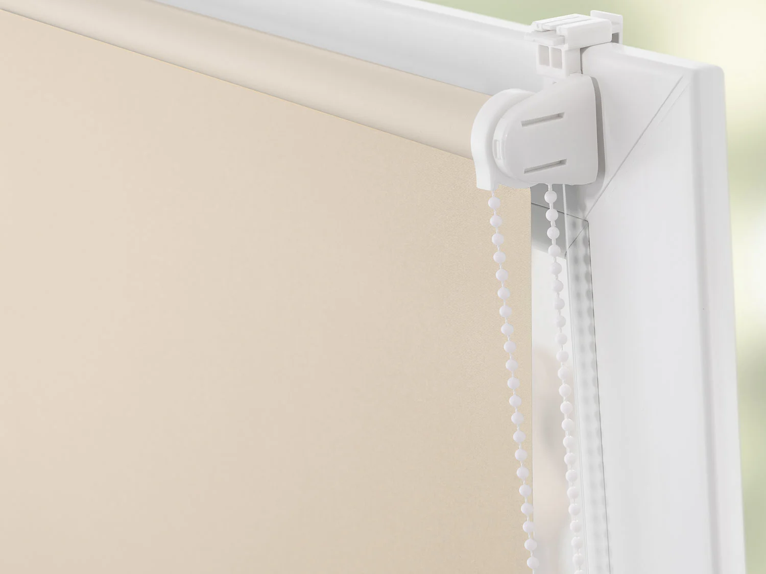 LICHTBLICK Rollo Klemmfix, ohne Bohren, verspannt, Verdunkelung (Creme, 80 X 200 CM) – Bild 4 von 4