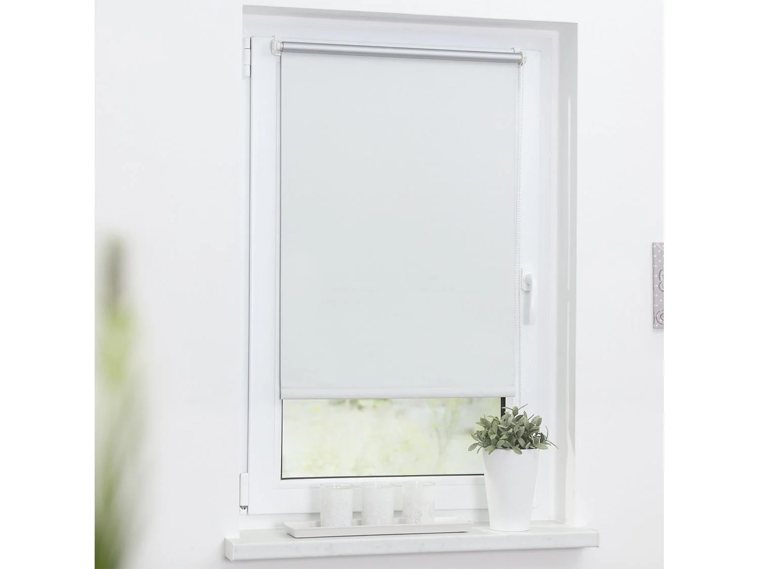 LICHTBLICK Thermo-Rollo Klemmfix, Weiß, 70x220 cm (Weiß) – Bild 3 von 4