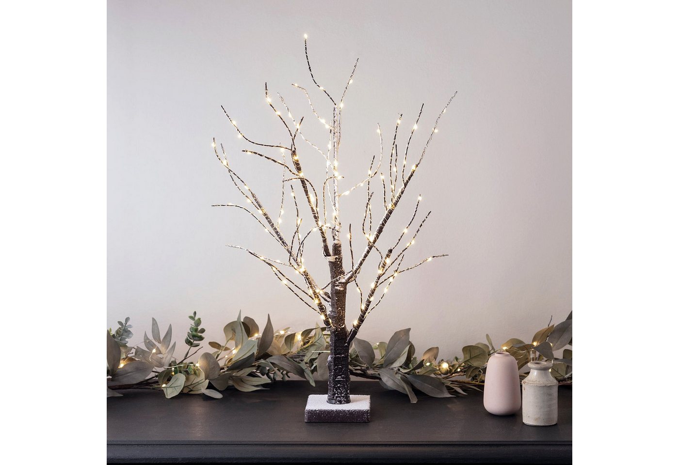 Lights4fun Künstlicher Weihnachtsbaum LED Baum Batteriebetrieb – Bild 2 von 3