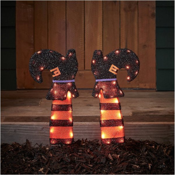 Lights4fun LED Dekofigur Halloweendeko außen Hexenbeine mit Erdspießen Batteriebetrieb