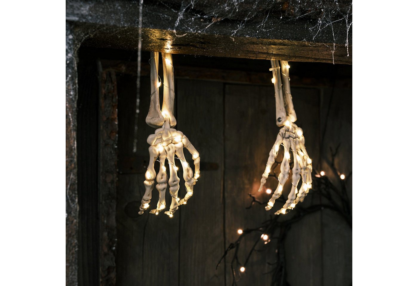 Lights4fun LED Dekolicht 2er Set Halloween Gartendeko Stableuchten Skelette – Bild 3 von 4
