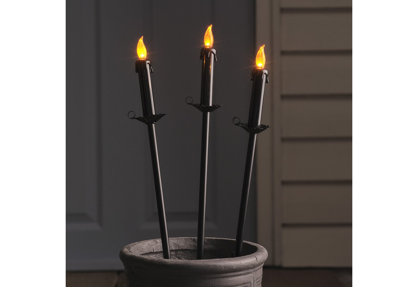 Lights4fun LED Gartenleuchte 3er Set Halloween LED-Gartenstecker in Kerzenoptik mit Timer – Bild 3 von 3