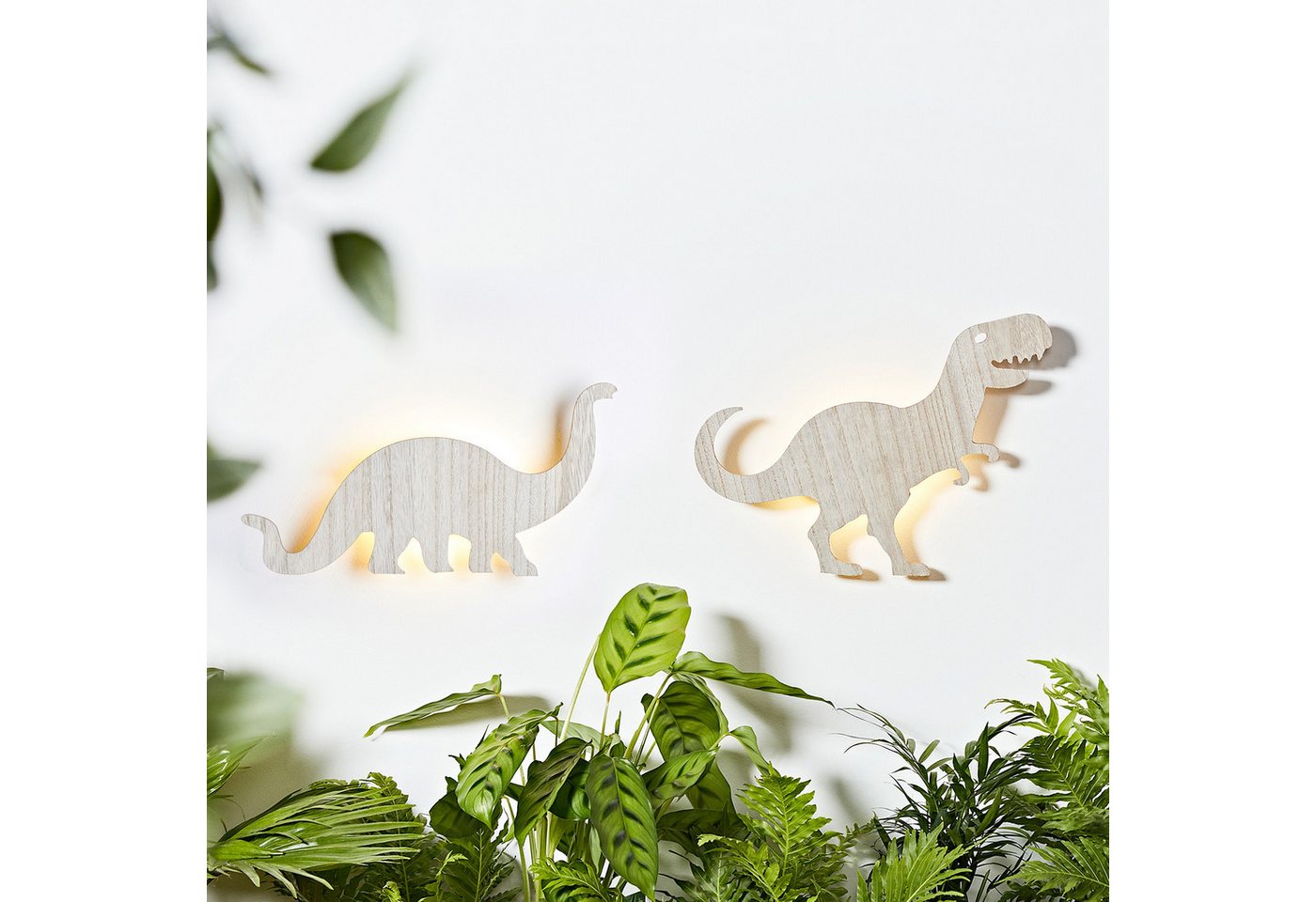 Lights4fun LED Wandleuchte Holz Wandlampe Dinosaurier Diplodocus – Bild 4 von 4