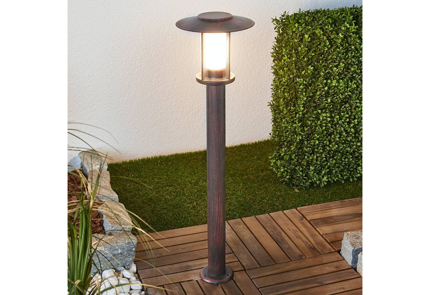Lindby Außen-Stehlampe Pavlos, LED 7 W gesamt, warmweiß – Bild 2 von 5