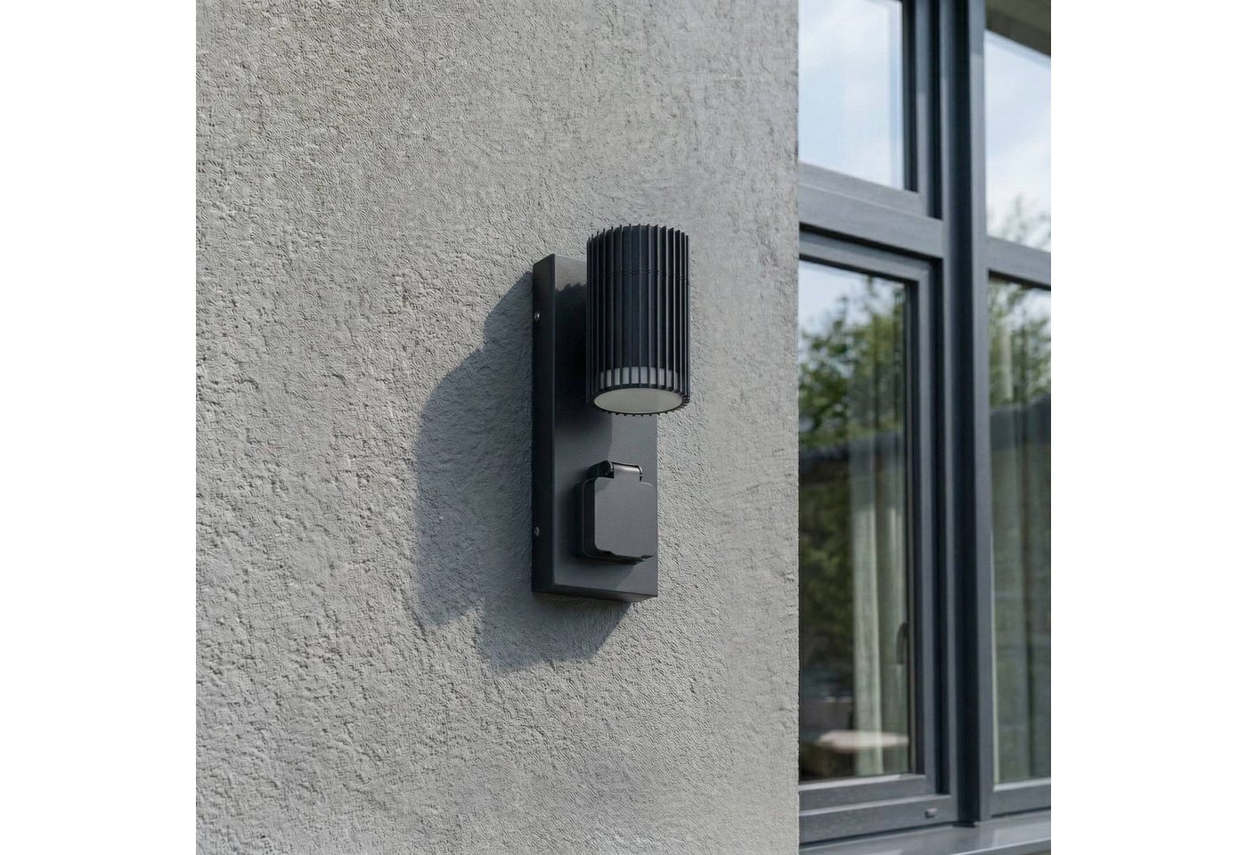 Lindby Außen-Wandleuchte Enerio, Metall, Schwarz IP44, 1 x 10 W LED – Bild 4 von 5