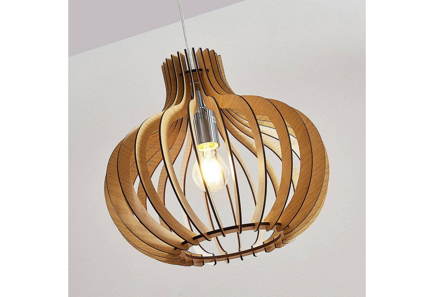 Lindby Hängeleuchte Sina, Holz IP20, 1 x 60 W – Bild 5 von 5