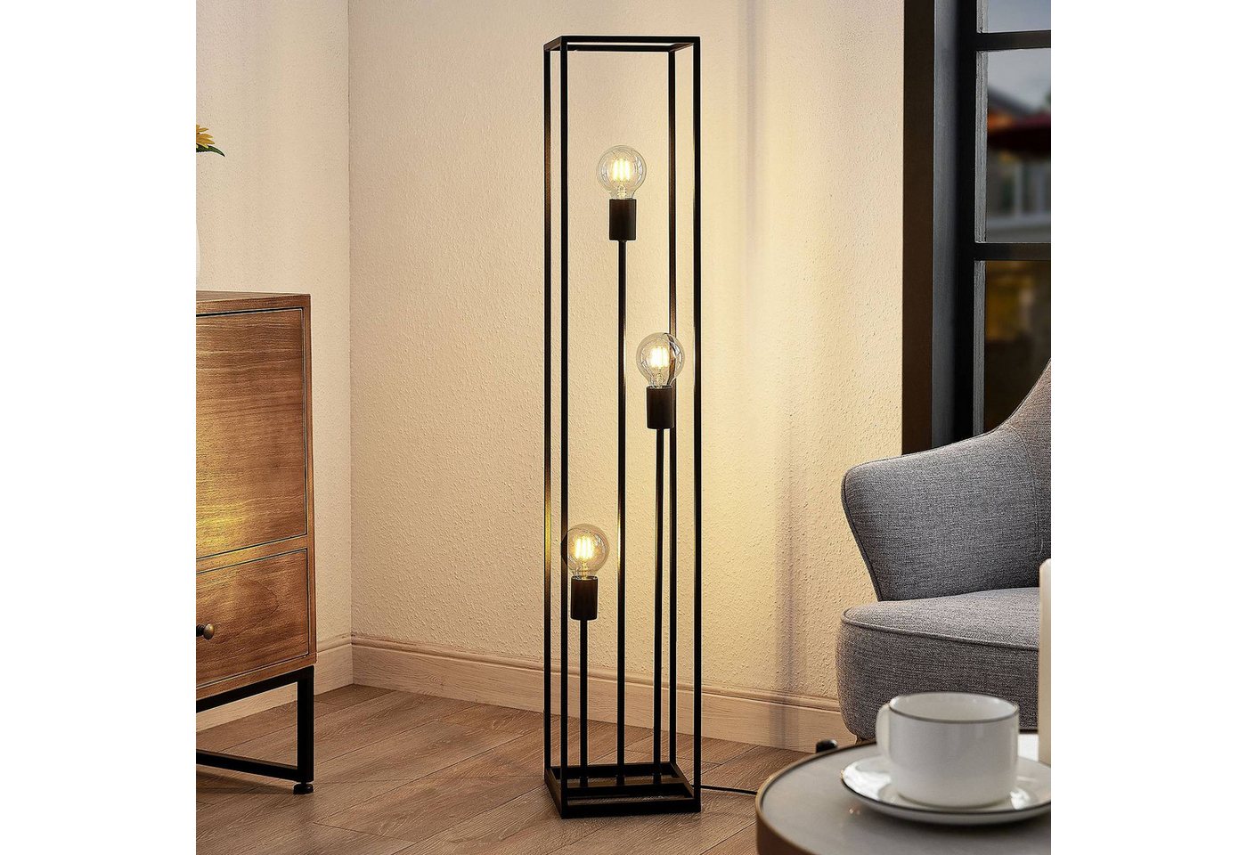 Lindby Stehlampe Krisha, Metall, Schwarz IP20, 3 x 60 W – Bild 2 von 5