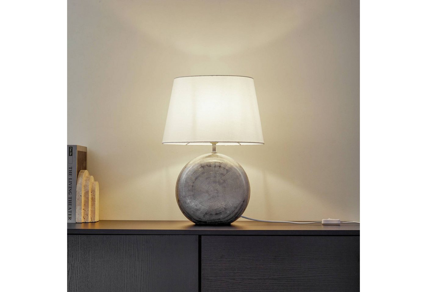 Lindby Tischleuchte Florentino, Weiß IP20, 1 x 15 W LED – Bild 3 von 5