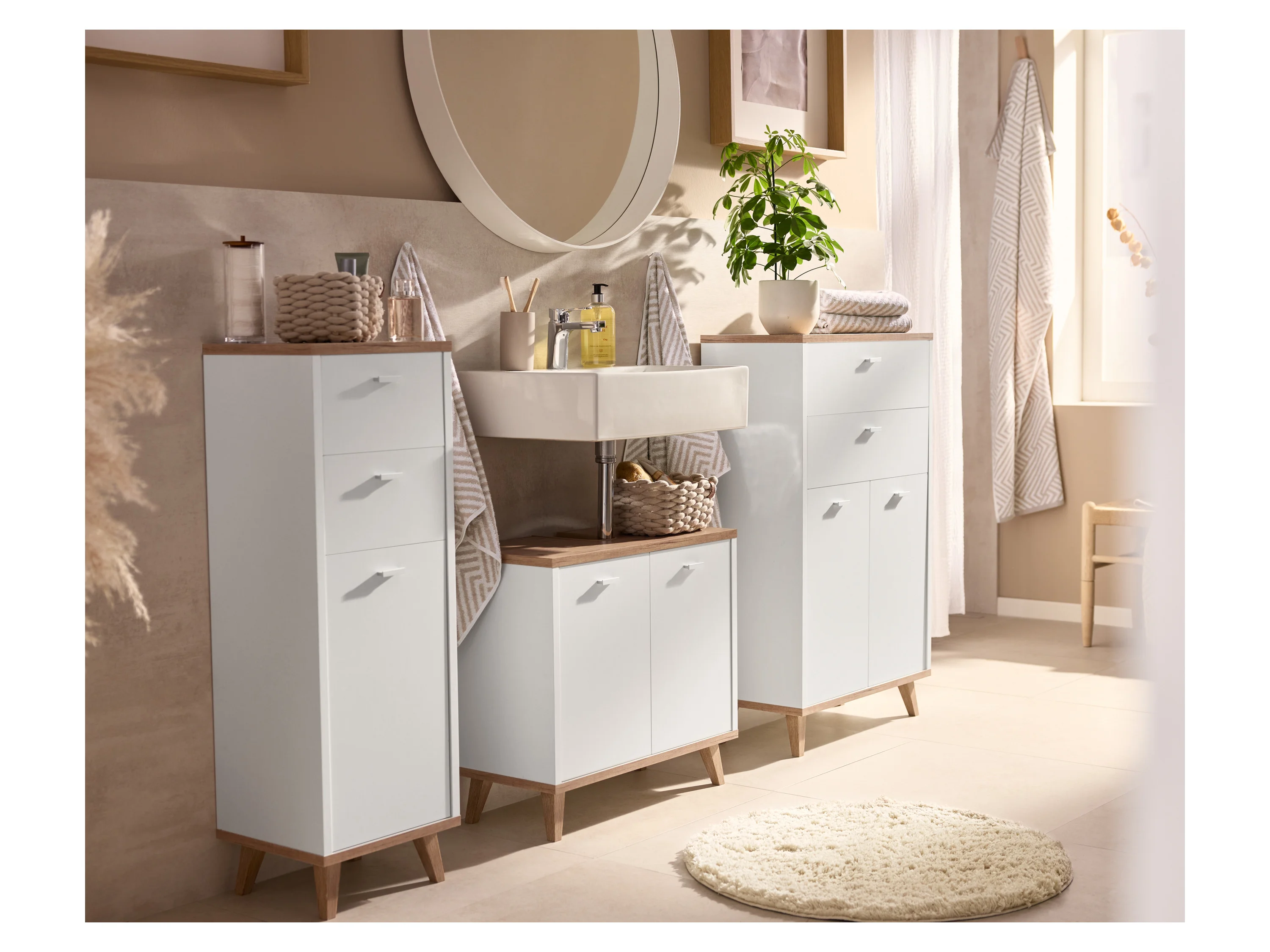LIVARNO® Badematte, 50 x 80 cm / Ø 70 cm (beige rund) – Bild 4 von 4