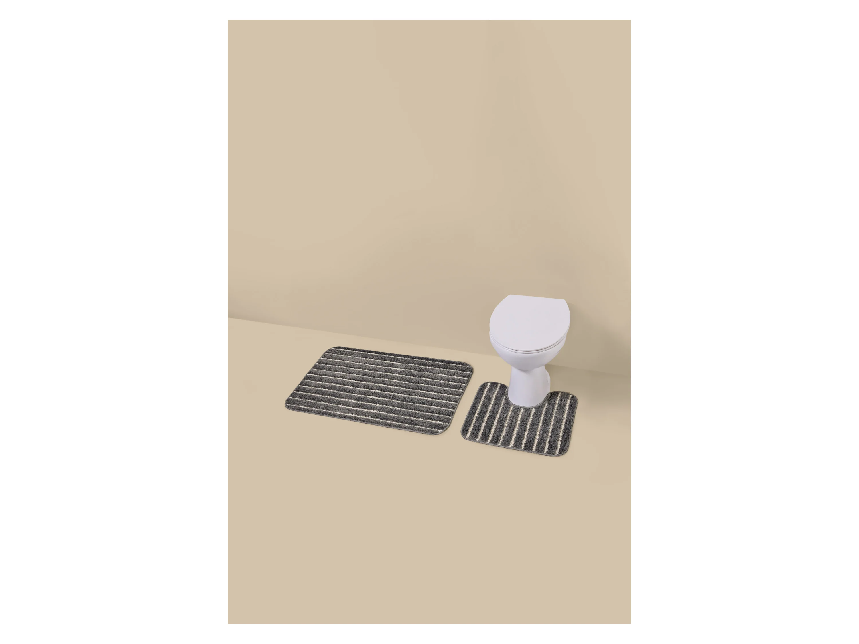 LIVARNO® Badezimmergarnitur-Set (mit WC-Ausschnitt, Grau) – Bild 2 von 4