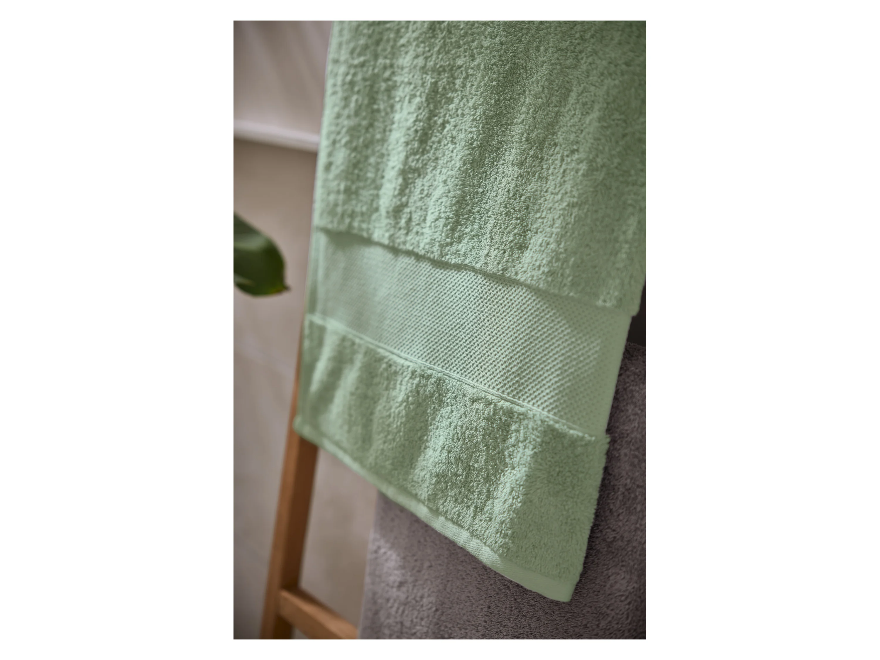 LIVARNO® Duschtuch, 70 x 140 cm (Grün) – Bild 3 von 4