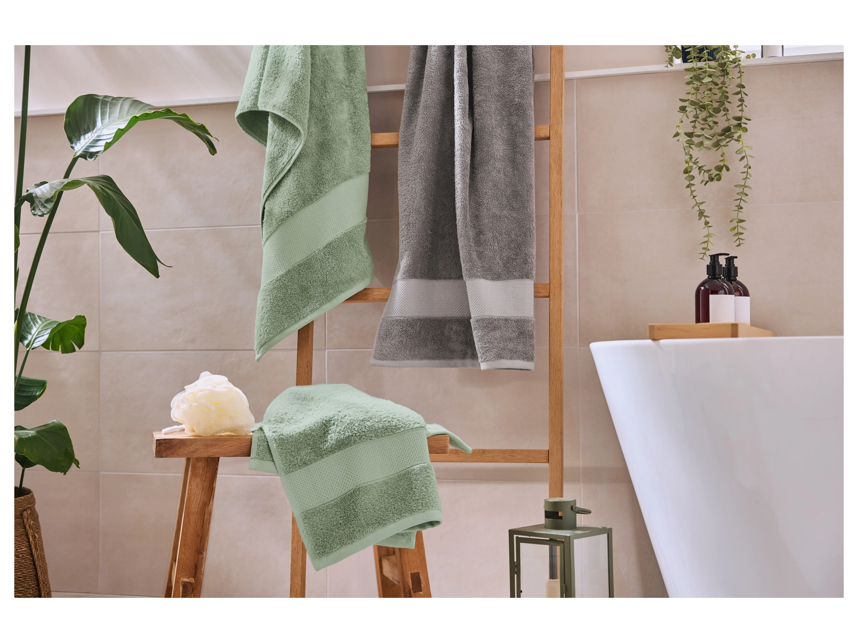 LIVARNO® Duschtuch, 70 x 140 cm (Grün) – Bild 4 von 4