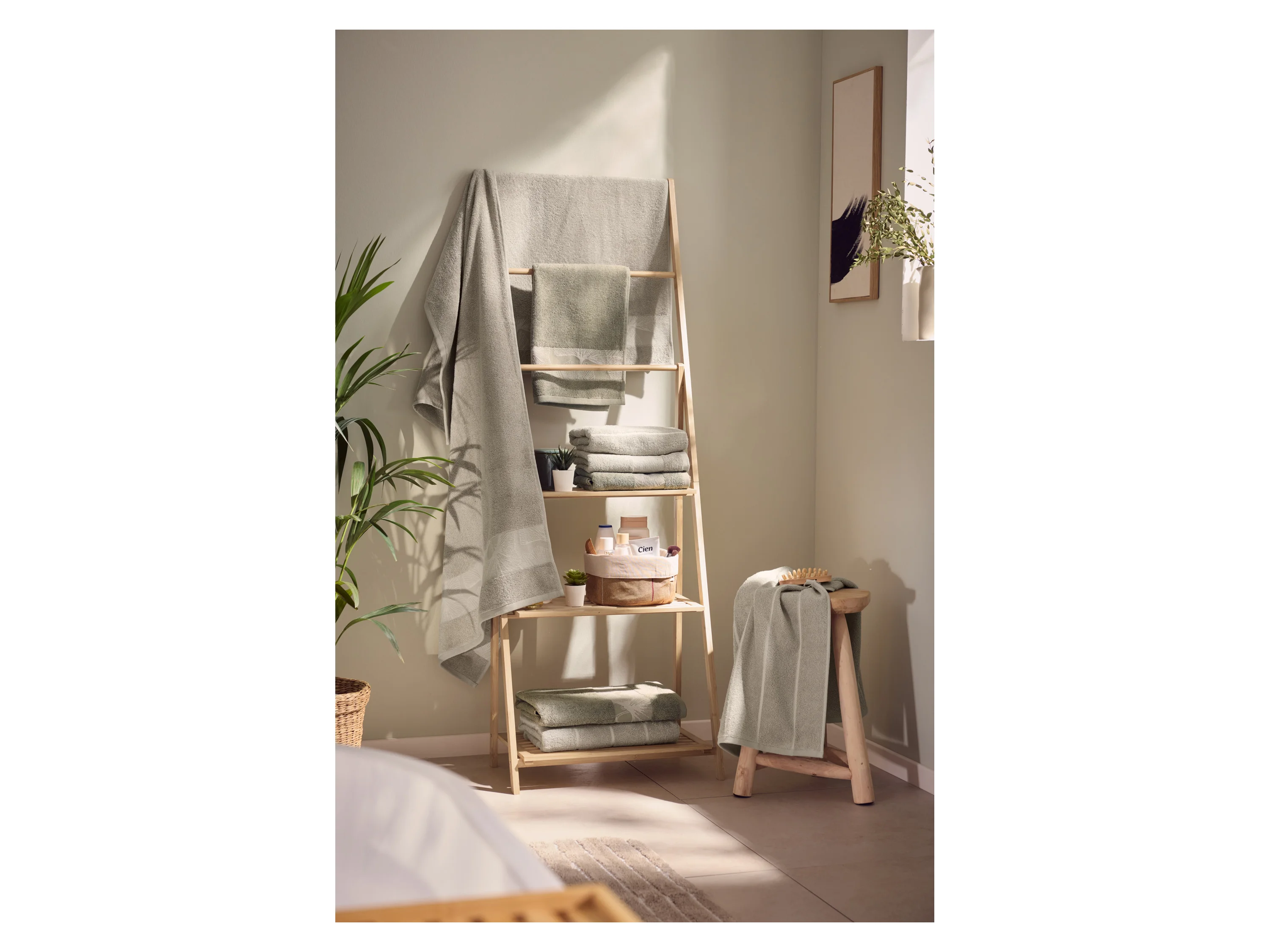 LIVARNO® Frottier-Duschtuch, 70 x 140 cm (Beige) – Bild 4 von 4