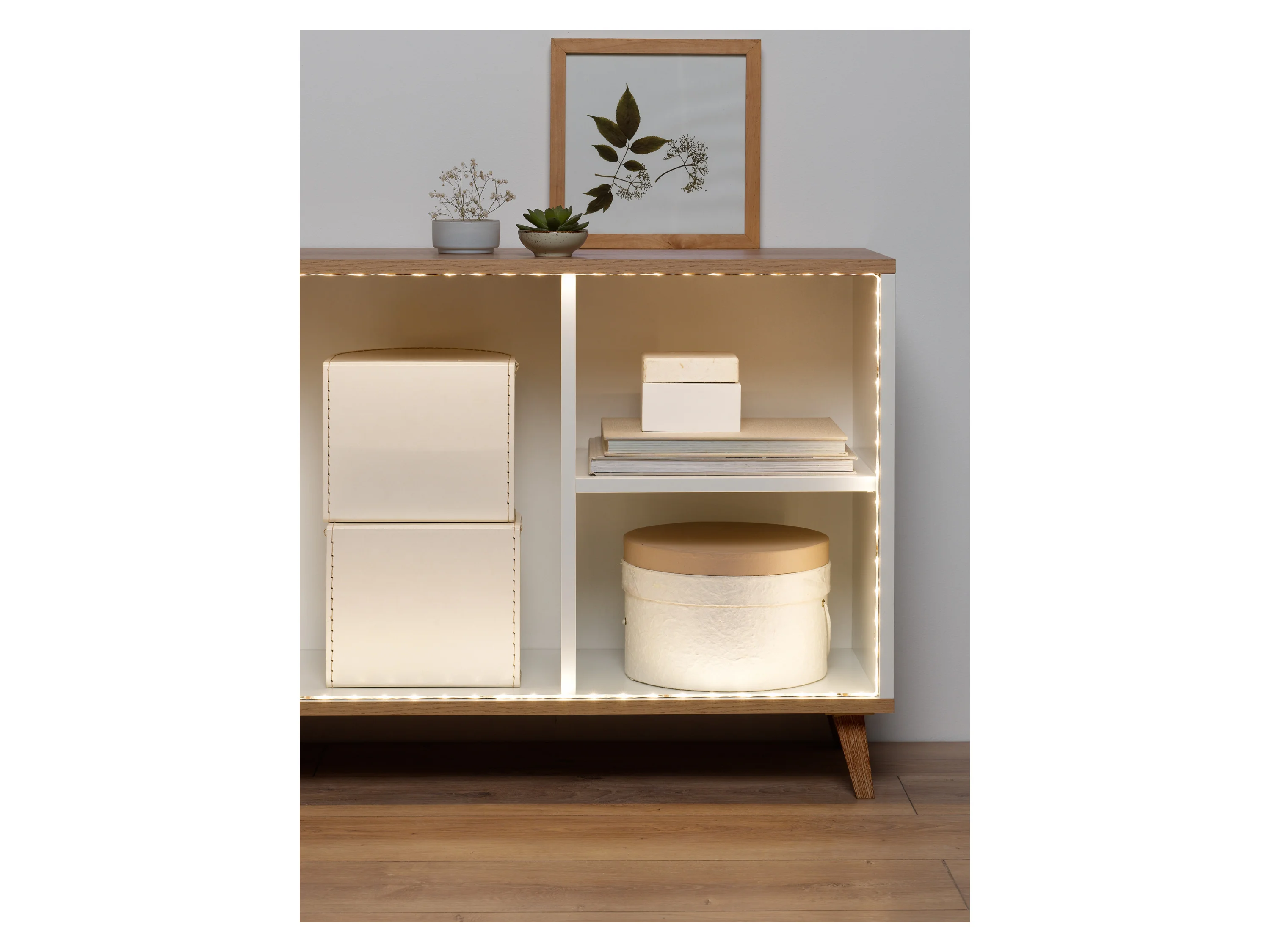 LIVARNO HOME LED-Streifen, selbstklebend LED-Band, selbstklebend – Bild 2 von 4