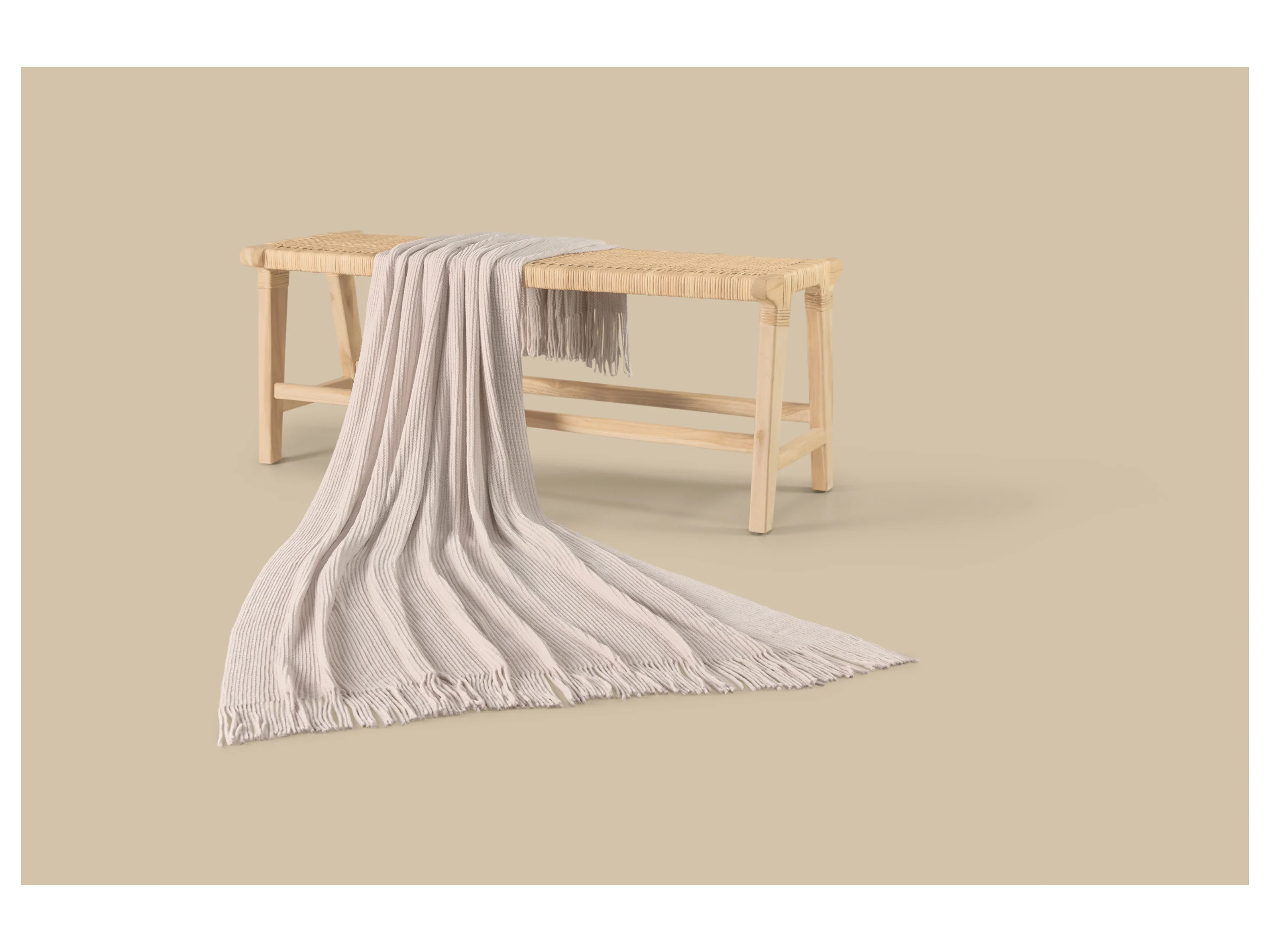 LIVARNO® Kuscheldecke, 130 x 170 cm (Beige) – Bild 2 von 4