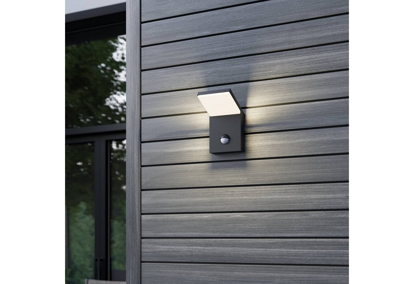 Lucande Außen-Wandleuchte Nevio, LED 7,9 W gesamt, warmweiß – Bild 3 von 5