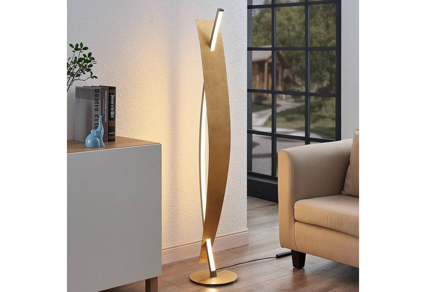 Lucande Stehlampe Marija, Enthalten, LED 24 W gesamt, warmweiß – Bild 2 von 5