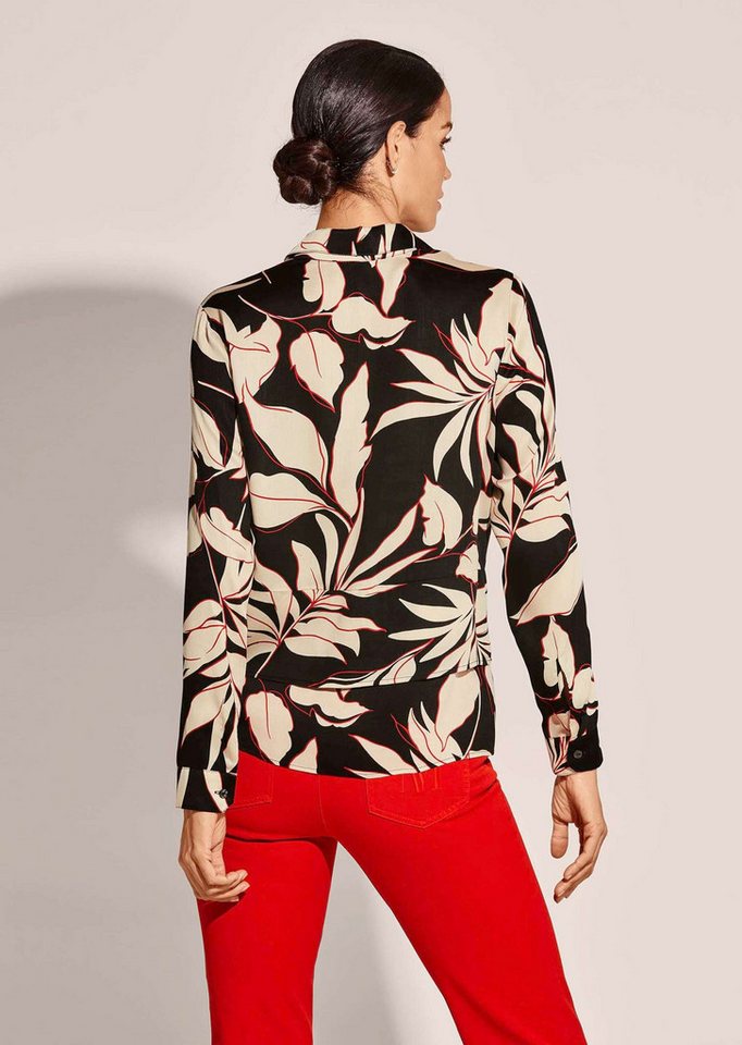 MADELEINE Hemdbluse Florale Bluse mit Schößchen Allover-Blütenmuster, Hemdkragen, verdeckte Knopfleiste – Bild 2 von 5