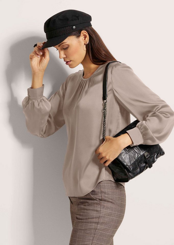 MADELEINE Langarmbluse Raffinierte Faltenbluse mit Rundhalsausschnitt Rundhalsbluse mit Ausschnittfalten, langärmelig – Bild 3 von 5