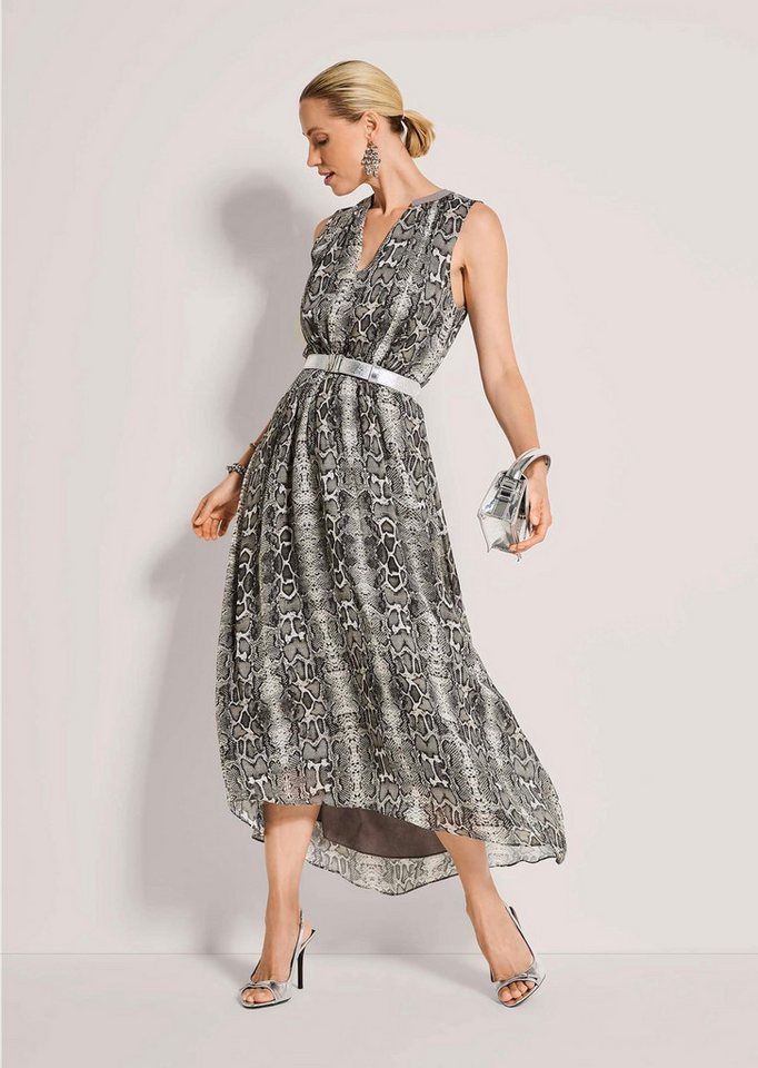 MADELEINE Maxikleid Sommerkleid mit Schlangenmuster Midikleid mit Rundhals mit V-Ausschnitt, Wadenlänge und ohne Arm – Bild 3 von 5