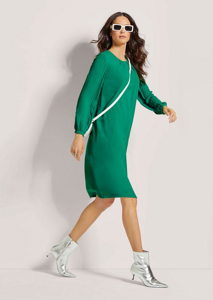 MADELEINE Midikleid Elegantes, gerades Langarmkleid Gestreiftes Design mit elegantem Rundhalsausschnitt – Bild 3 von 5