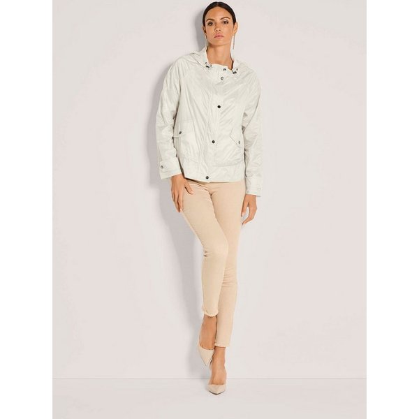 MADELEINE Outdoorjacke Outdoorjacke mit Kapuze, Raglanärmel Unifarbenes Design, variabler Kragen, verdeckter Reißverschluss