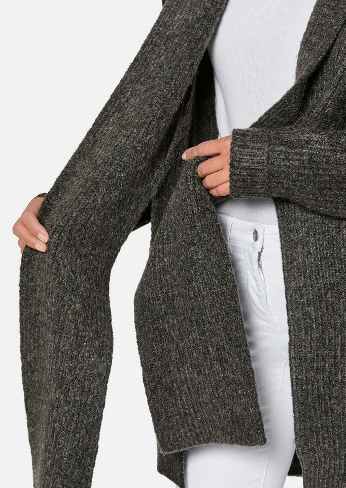 MADELEINE Strickjacke Lange Strickjacke mit Glanz – Bild 4 von 5