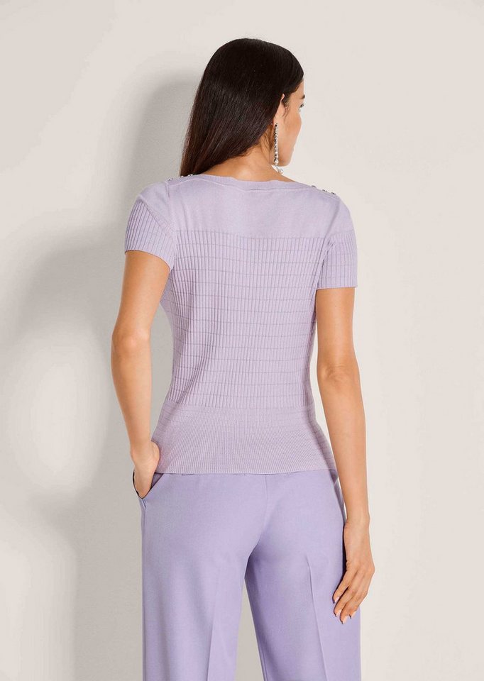 MADELEINE Strickpullover Sommerpullover mit Zierknöpfen Glanzshirt mit U-Boot-Ausschnitt und Kurzarm – Bild 2 von 5