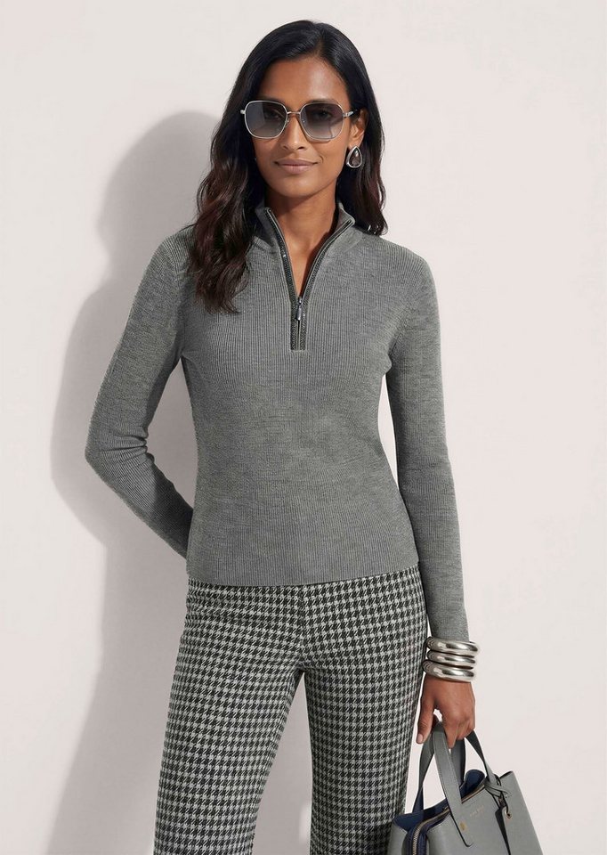 MADELEINE Strickpullover Troyer mit Stehkragen und Zipper Enganliegender Schnitt aus Schurwolle für einen sportiven Lagenlook – Bild 3 von 5