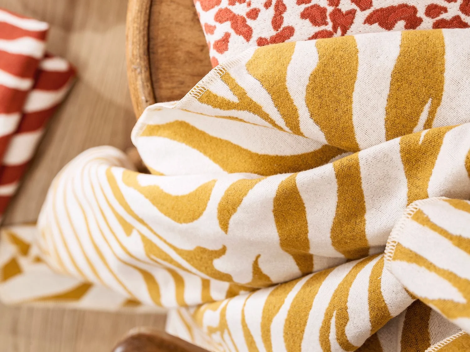 MAGMA Plaid LEOPARDO (senf) – Bild 2 von 3