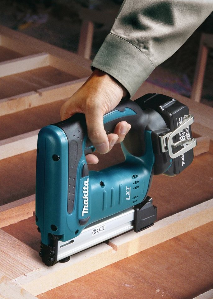 Makita Akku-Tacker DST221Z, 18 V, ohne Akku und Ladegerät – Bild 2 von 5