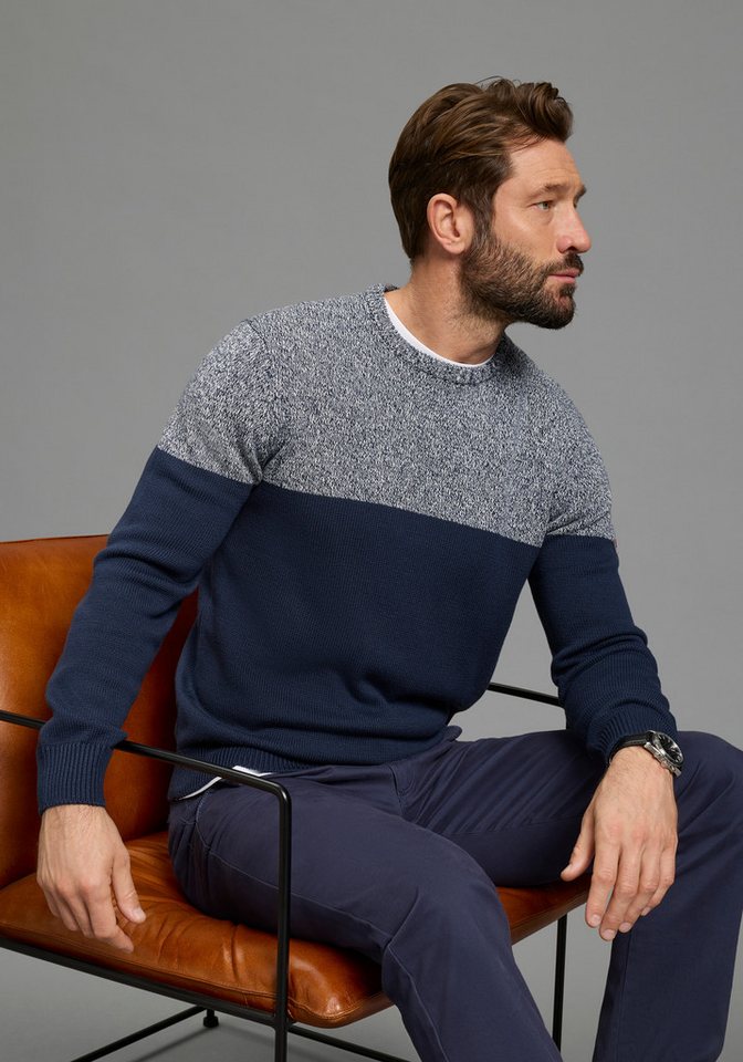 Man's World Rundhalspullover Highlight melierter Look aus Strick, mit Rundhalsausschnitt, reguläre Passform, mit Langarm – Bild 4 von 5