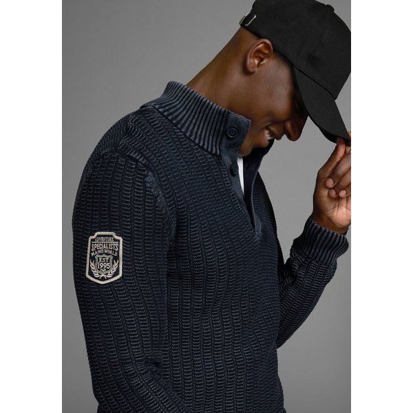 Man's World Troyer Bis Größe 5 XL mit Ärmelbadge