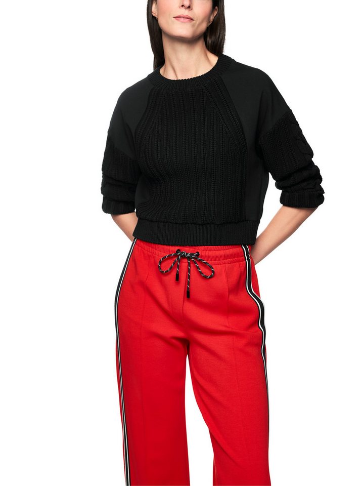 Marc Cain Strickpullover Ski is the Limit Premium Damenmode aus reiner Wolle mit modischer Struktur, gerader Schnitt – Bild 2 von 5