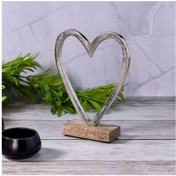Marrakesch Orient & Mediterran Interior Dekoobjekt Dekofigur Amour -13- im Modern-Stil, Aluminium und Holz, Silber 17 cm (1 St)
