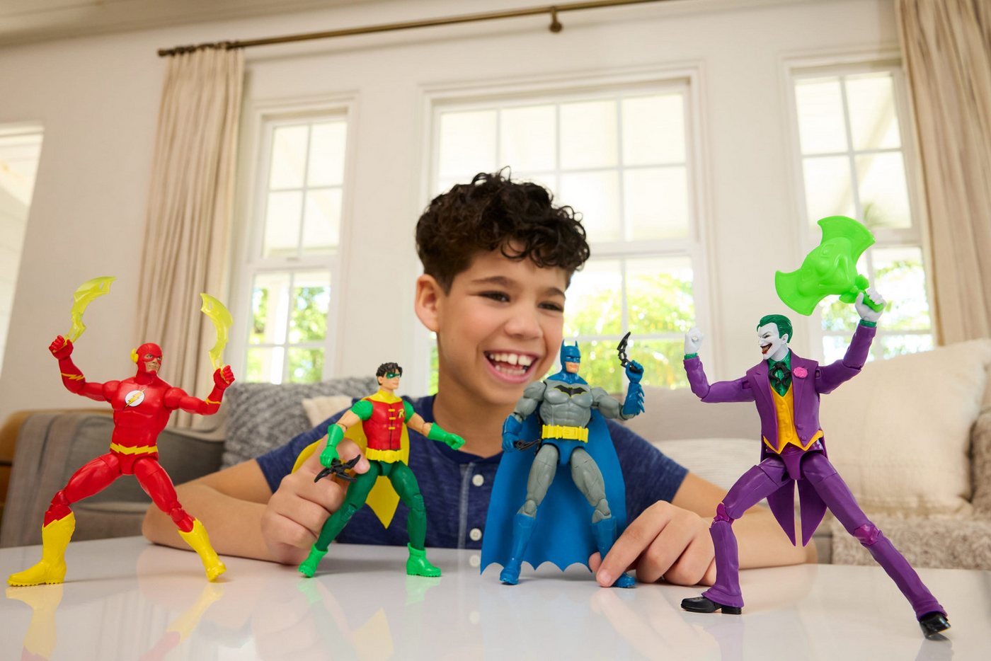 Mattel® Actionfigur DC Premiere Joker – Bild 2 von 5