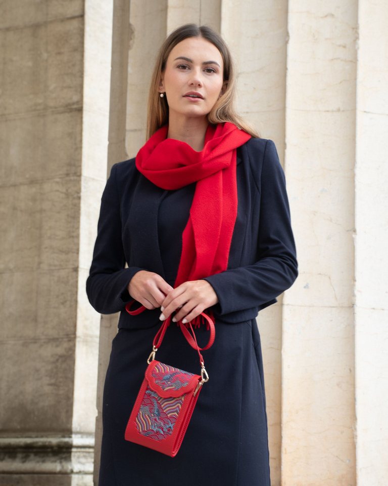 MayTree Umhängetasche Premium Rindsleder mit 100% Seide, rot, Handytasche, Cross-Body Tasche (Stück, 1-tlg), im eleganten Look aus Leder und Seide, Minibag, Han – Bild 3 von 5