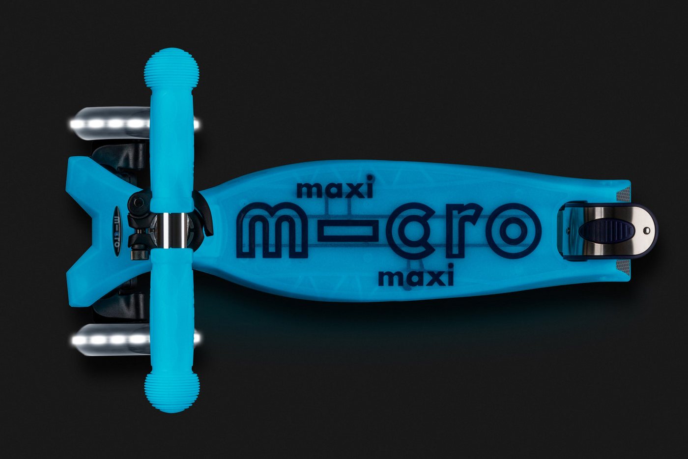 Micro Maxi Deluxe Glow LED Kinderkickboard (crystal blue) – Bild 5 von 5