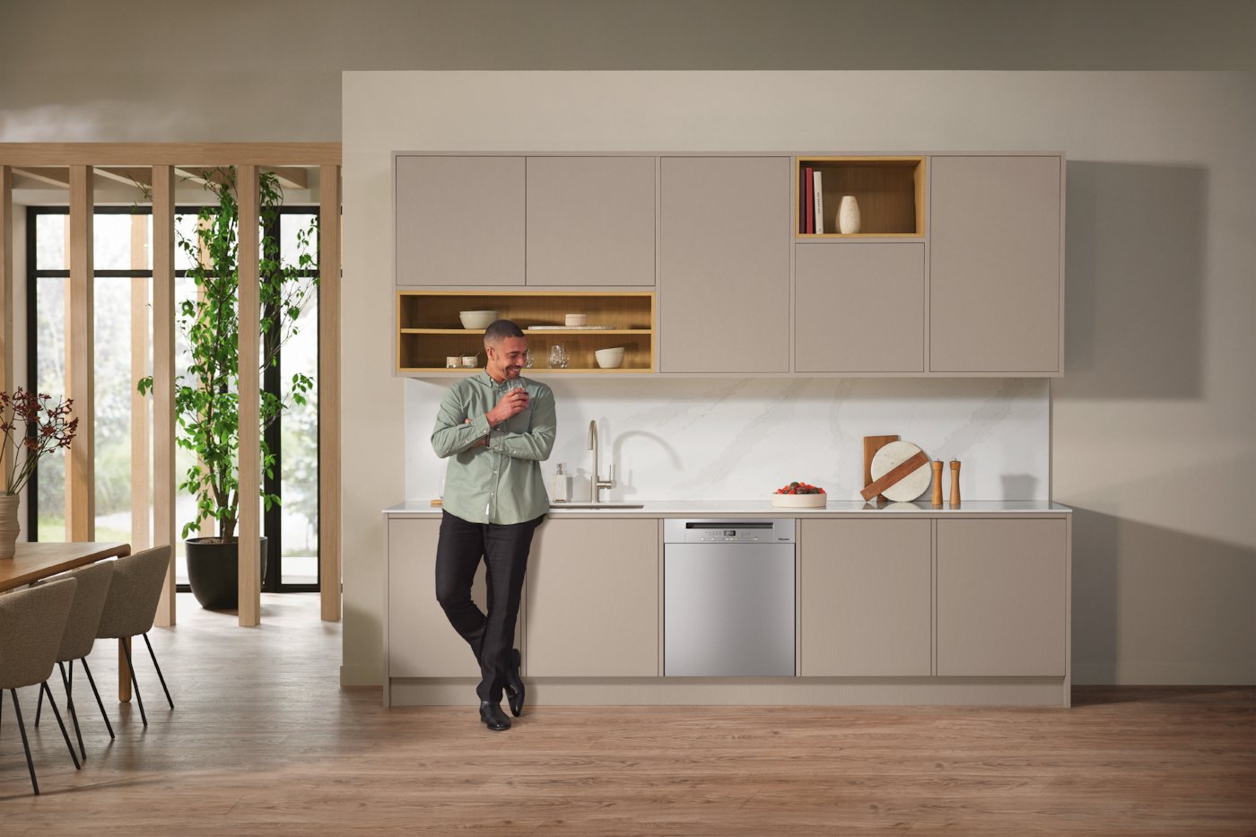 Miele Unterbaugeschirrspüler G 5811 U Active Plus, 13 Maßgedecke – Bild 5 von 5