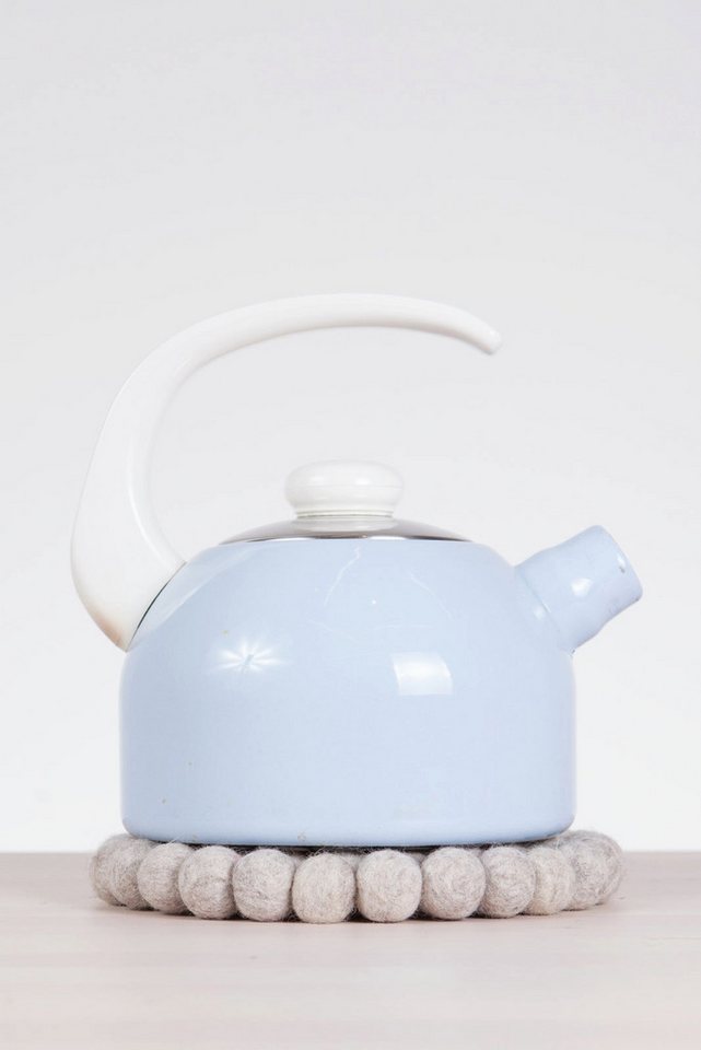 myfelt Topfuntersetzer Béla – Ø 20 cm, Zubehör für Töpfe, Pfannen und Auflaufformen, 1-tlg., 100 % reine Schurwolle, handgefertigt, hitzebeständig bis 330 °C – Bild 4 von 5